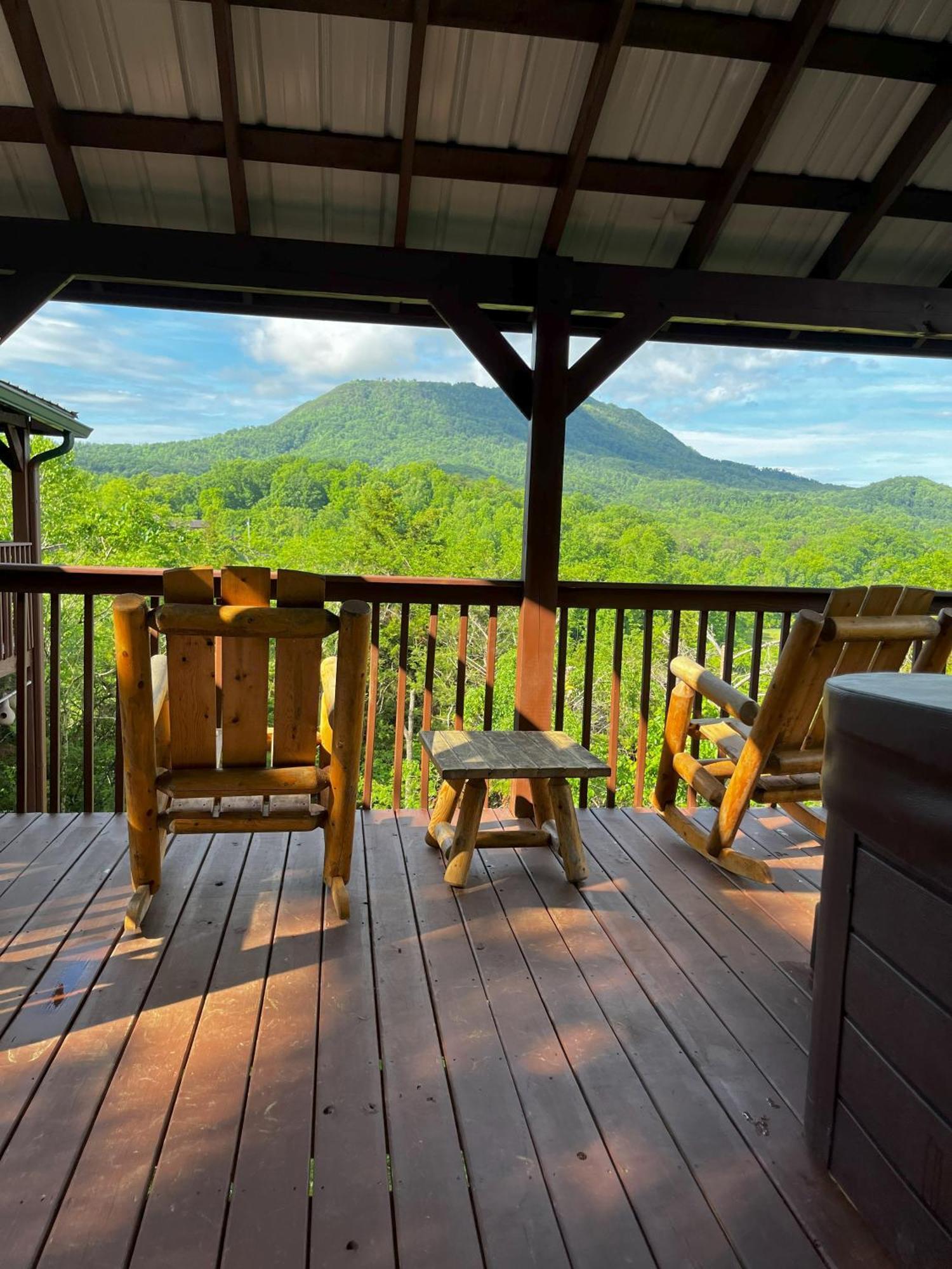 Bear Country Cabin Sevierville Exteriör bild