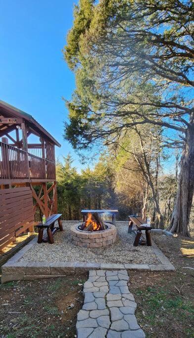 Bear Country Cabin Sevierville Exteriör bild